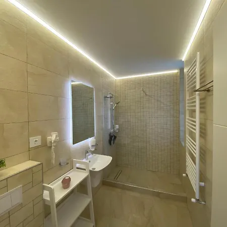 Hotel Ducu - Adults Only 4*