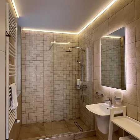 Ducu Mamaia Nord - Teens And Adults Only 14 And Over Hotel 4*
