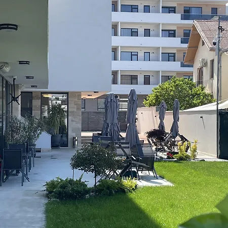 Ducu Mamaia Nord - Teens And Adults Only 14 And Over