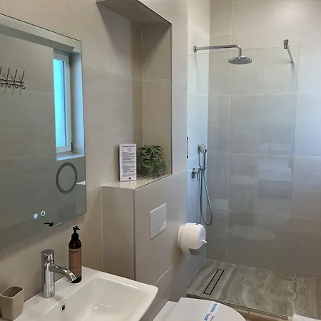 Hotel Ducu Mamaia Nord - Teens And Adults Only 14 And Over Năvodari